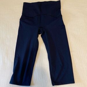 Spanx Active Knee Length Crop Leggings High Waist Stretch Navy Medium